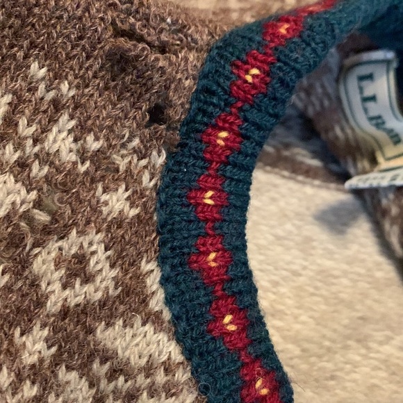 Vintage LL Bean Sweater Pure Wool Needs Repair 1980s LLBean Small S Women - Picture 3 of 13